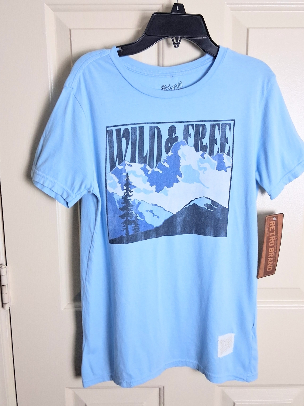 The Original Retro Brand Wild & Free Graphic Blue Tee Shirt Boys Size Large NWT